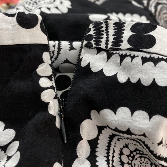 BCBG Max Azria Women’s Skirt Black & White A-Line Geometric Size 6 - Picture 4 of 8